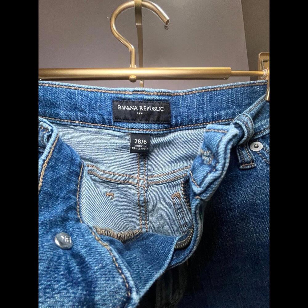 Banana Republic women’s denim shorts